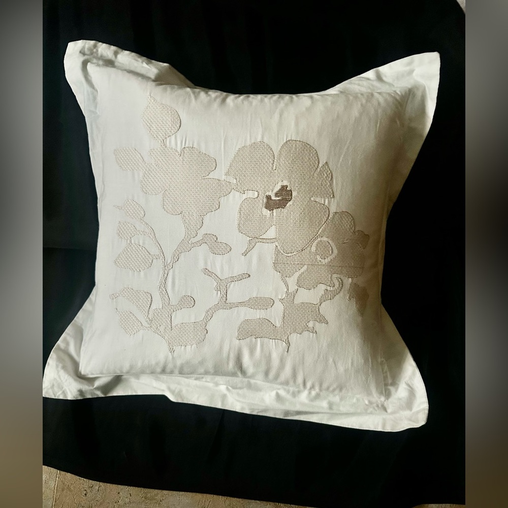 NWOT Feather Filled Indigo Home 14x14